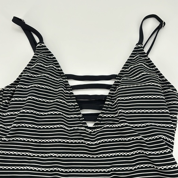 Jantzen‎ Women's Sport Jacquard Pointelle Strappy One Piece Swimsuit size Large - Picture 5 of 9